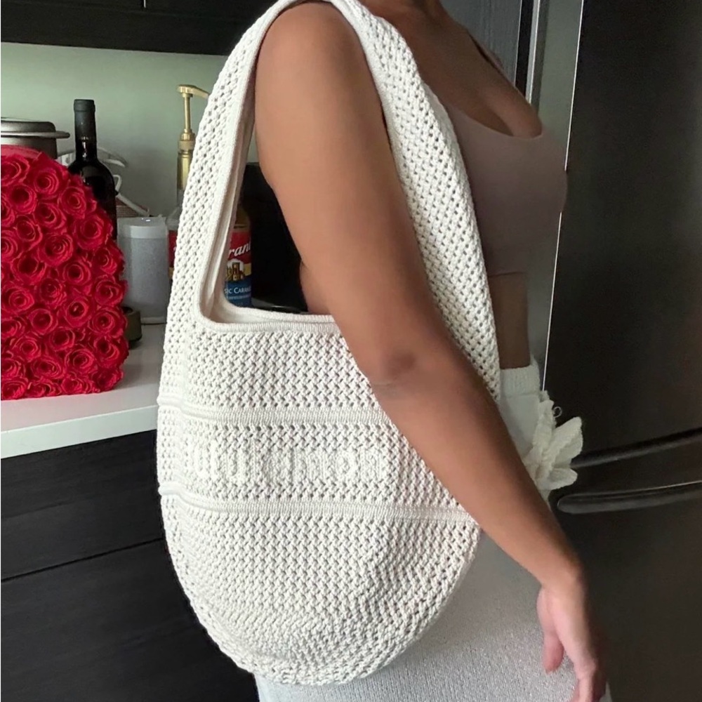 💟RARE💟 Lululemon Cotton Crochet Shoulder Bag 7L in Light Ivory Cream White